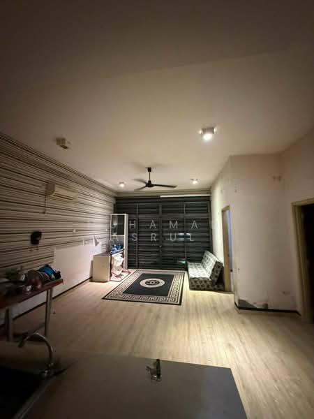 Service Residence for Sale at Palazio - Muhamad Asrul - Living Room - PropertyGuru.com.my