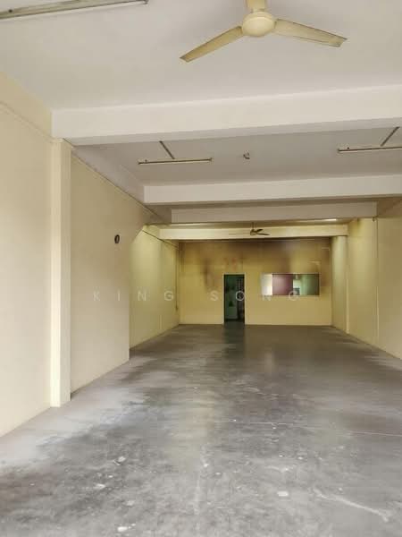 Kedai untuk Dijual di Taman Angkasa Nuri (Durian Tunggal) - King Song - PropertyGuru.com.my