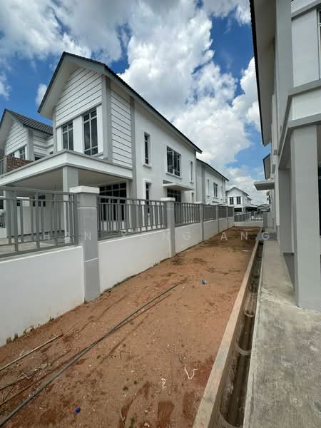 Cluster House for Sale in Johor Bahru (Johor) - Han Yong Ang - Exterior - PropertyGuru.com.my