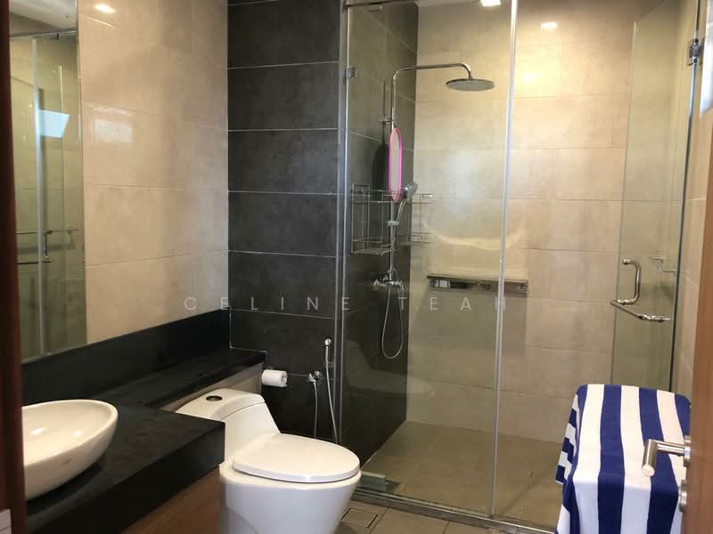 Kondominium untuk Disewa di Harrington Suites - Celine Teah - Bathroom - PropertyGuru.com.my