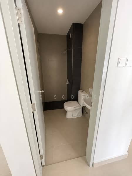 Servis Apartment untuk Disewa di SkyLake Residence - Lee Soo Bee - Bathroom - PropertyGuru.com.my