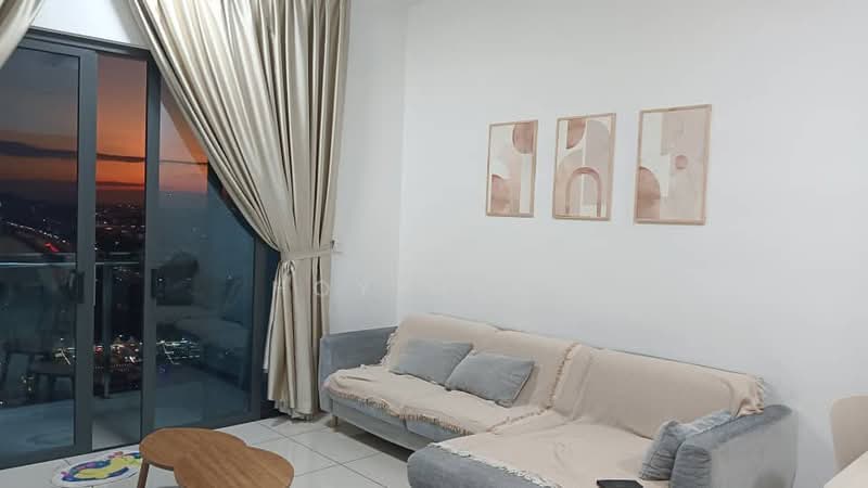 Kondominium untuk Disewa di Queens Residences Q1 @ Queens Waterfront - Hoy Meng - Living Room - PropertyGuru.com.my