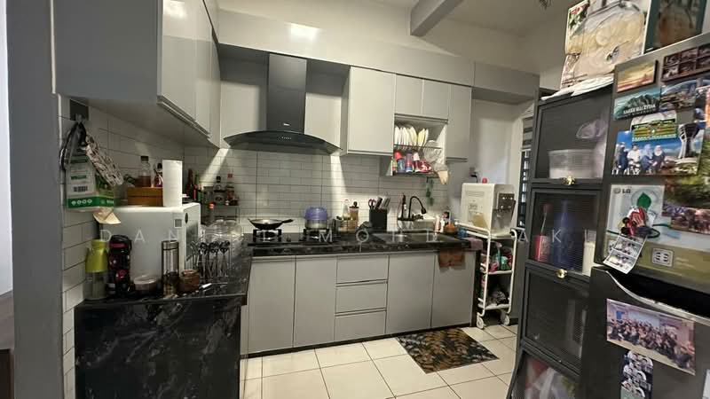 1.5-storey Terraced House for Sale in Bandar Mutiara (Sungai Petani) - Danial Mohd Zaki - Kitchen - PropertyGuru.com.my