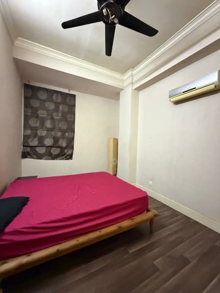 Kondominium untuk Disewa di Putra Indah Condominium - Edmund Goh - Bedroom - PropertyGuru.com.my