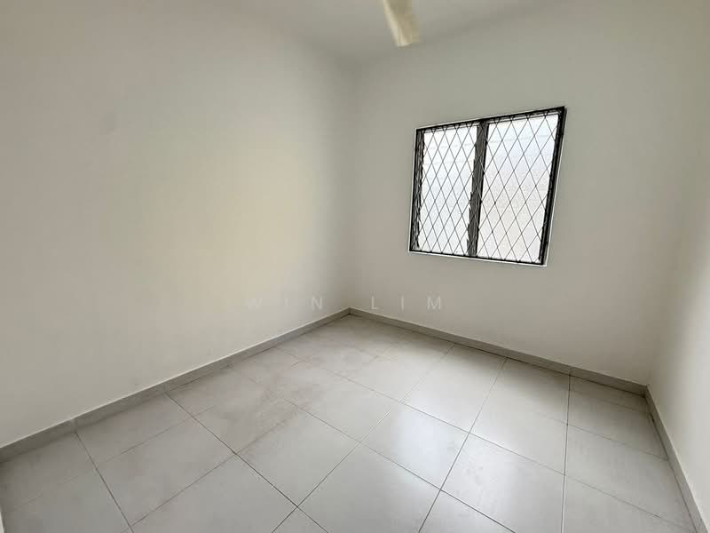 Flat for Sale at Taman Flora Utama - Win Lim - Interior - PropertyGuru.com.my