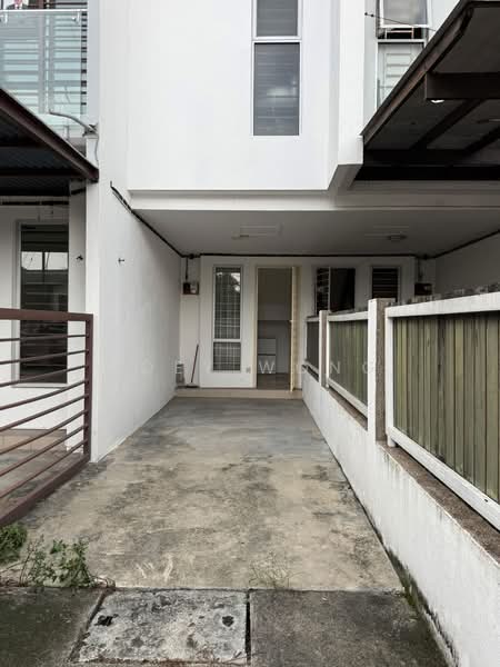 Rumah Bandar untuk Disewa di Petaling Jaya (Selangor) - Joey Wong - Exterior - PropertyGuru.com.my