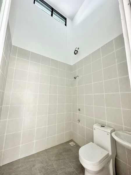 Semi-Detached House for Sale in Kuching (Sarawak) - Jeno Tan - Bathroom - PropertyGuru.com.my