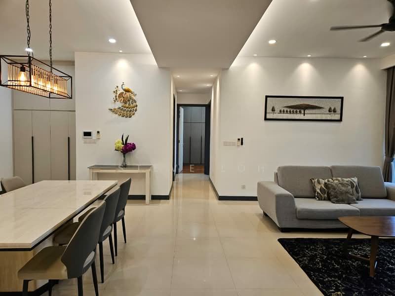 Kondominium untuk Disewa di Pavilion Hilltop - Steve Loh - Living Room - PropertyGuru.com.my