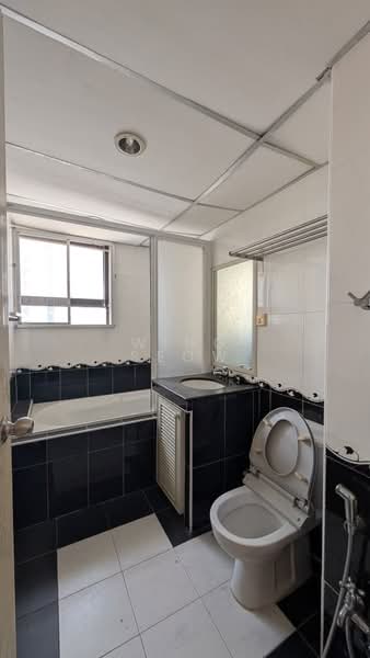 Kondominium untuk Dijual di Mont Kiara Pines - Wing Seow - PropertyGuru.com.my
