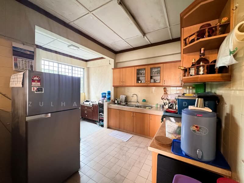 Pangsapuri untuk Dijual di 1C Pinang - Zulhaikal Asmadee - Kitchen - PropertyGuru.com.my