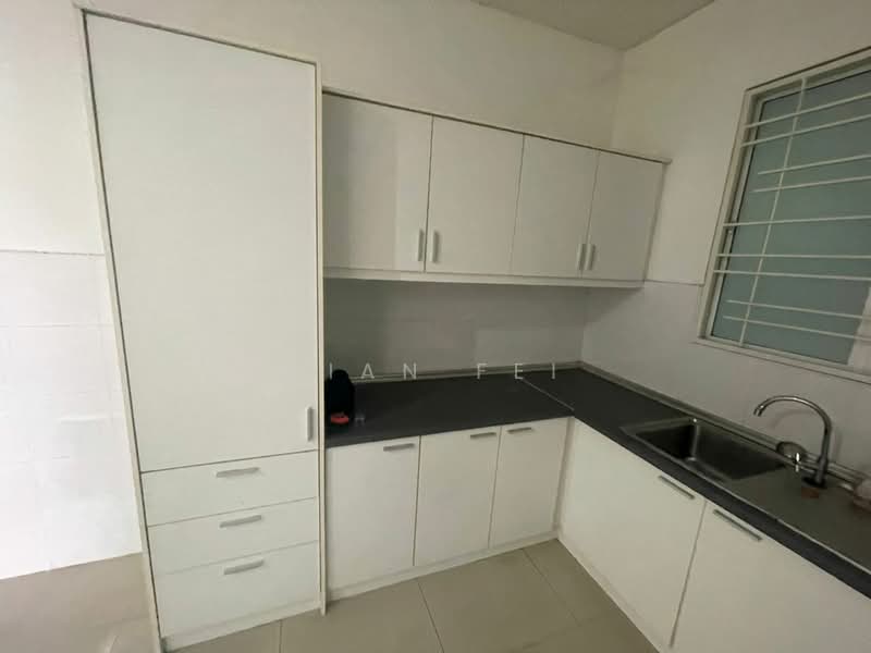 Service Residence for Rent at Ritze Perdana 2 - Kian Fei - Kitchen - PropertyGuru.com.my