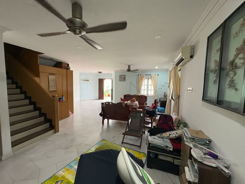 Semi-Detached House for Sale in Kampung Sungai Nibong (Bayan Lepas) - Sam Yeoh - Living Room - PropertyGuru.com.my