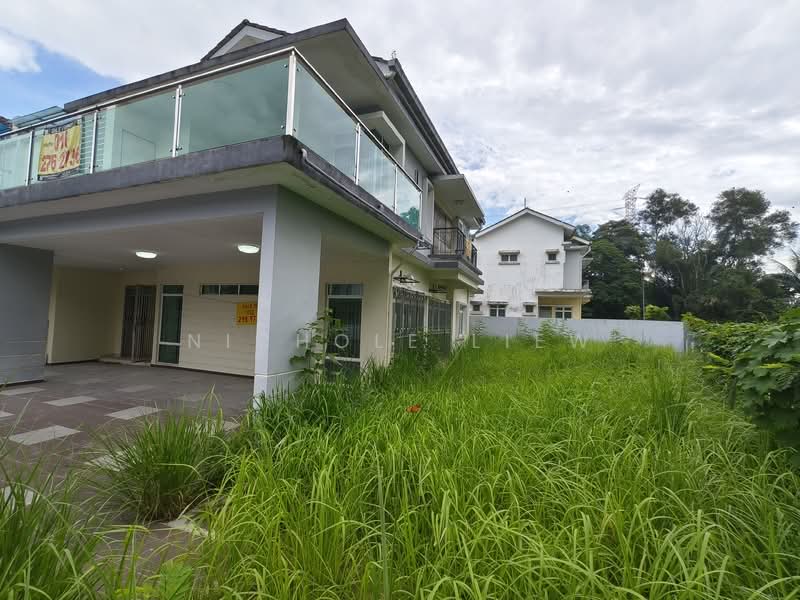 Semi-Detached House for Sale in Taman Anggerik Villa (Kajang) - Nichole Liew - PropertyGuru.com.my