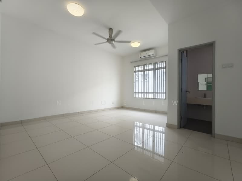 Semi-Detached House for Sale in Taman Anggerik Villa (Kajang) - Nichole Liew - PropertyGuru.com.my
