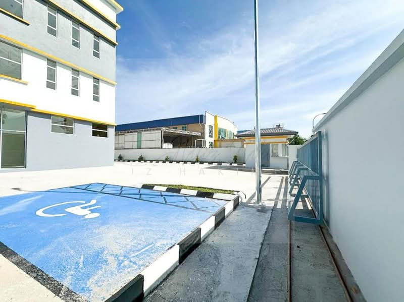 Factory for Sale in Puncak Alam (Selangor) - Iz Hakim - Exterior - PropertyGuru.com.my