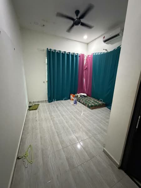 Rumah Berkembar untuk Dijual di Kampung Nyior (Kuala Paka) - Muhammad Najmi - Bedroom - PropertyGuru.com.my
