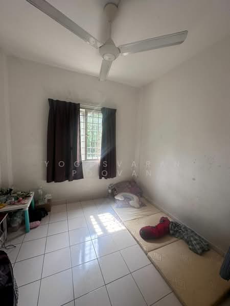Apartment for Rent at Tropika Apartment - Yogesvaran Poovan - Bedroom - PropertyGuru.com.my