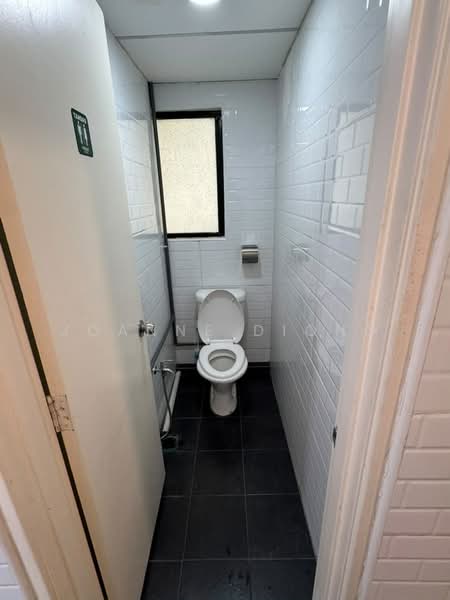 Shop / Office for Rent in Usj 21 (Subang Jaya) - Joanne Diong - Bathroom - PropertyGuru.com.my