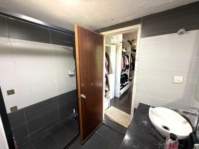 Rumah Berkembar untuk Dijual di Tiara Kemensah (Ulu Kelang) - Cik Maya Abdul - Bathroom - PropertyGuru.com.my