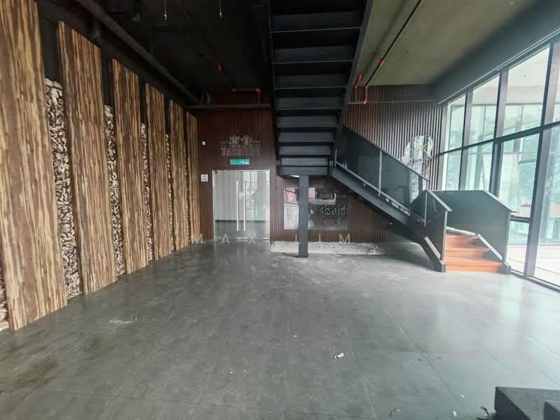 Shop for Rent in Gurney Drive (Penang) - Max Lim - Entrance - PropertyGuru.com.my