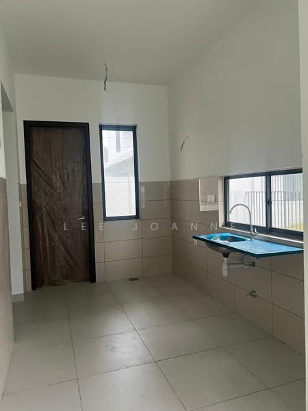 Semi-Detached House for Sale in Elmina (Shah Alam) - Lee Joanne - Kitchen - PropertyGuru.com.my