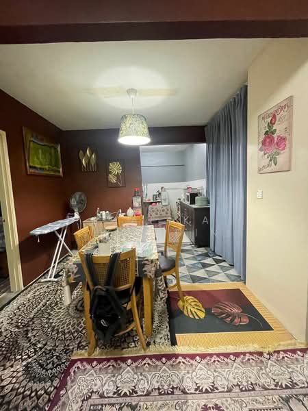 Pangsapuri untuk Dijual di Pangsapuri Bukit Baru - Shafika Shahidin - PropertyGuru.com.my