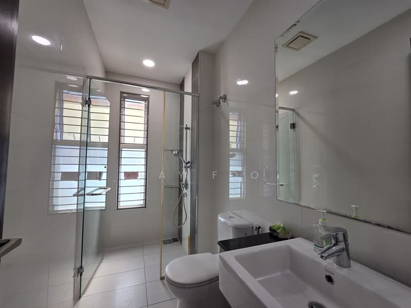 Bungalow for Sale in Bandar Sungai Long (Selangor) - Ray Foo - Bathroom - PropertyGuru.com.my