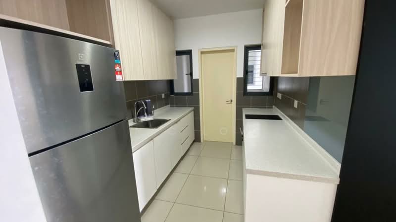 Kondominium untuk Disewa di Lakeville Residence - Nic Low - Kitchen - PropertyGuru.com.my