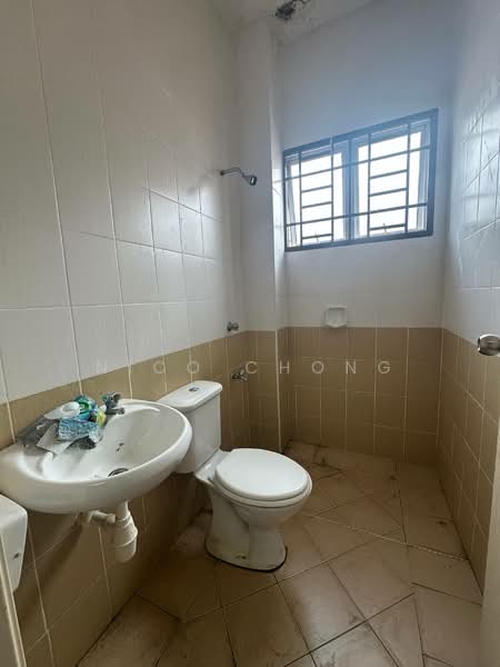 2-storey Terraced House for Sale in Taman Seri Austin (Tebrau) - Nico Chong - Bathroom - PropertyGuru.com.my