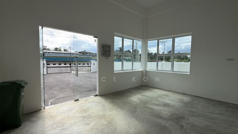 Warehouse for Rent in Kuching (Sarawak) - Alice Kon - PropertyGuru.com.my