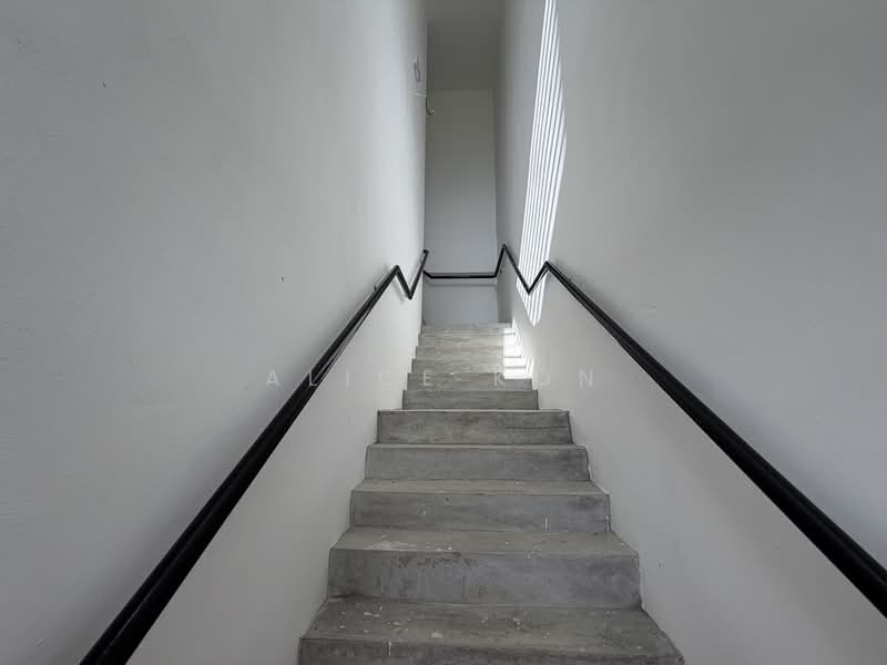 Warehouse for Rent in Kuching (Sarawak) - Alice Kon - PropertyGuru.com.my