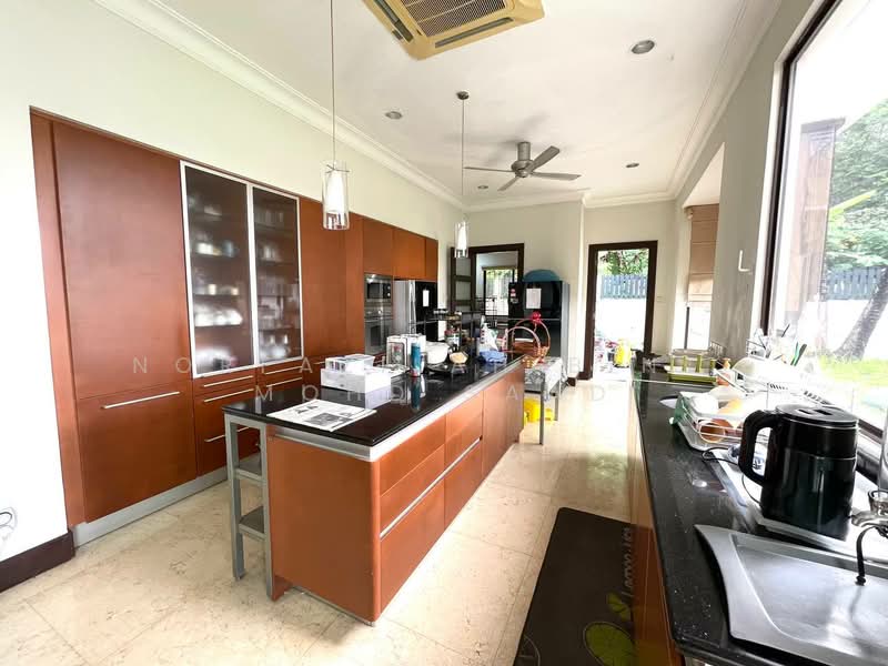 Bungalow for Sale in Seksyen U9 (Shah Alam) - Norfazilah Binti Mohd Saad - Kitchen - PropertyGuru.com.my