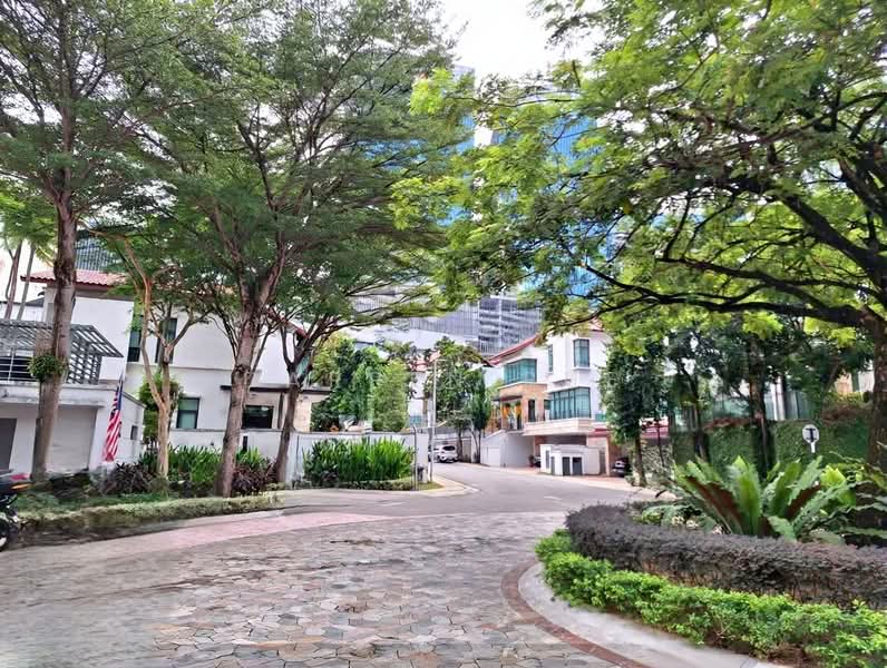 Bungalow for Sale in Puchong (Selangor) - Darren Pue - Exterior - PropertyGuru.com.my