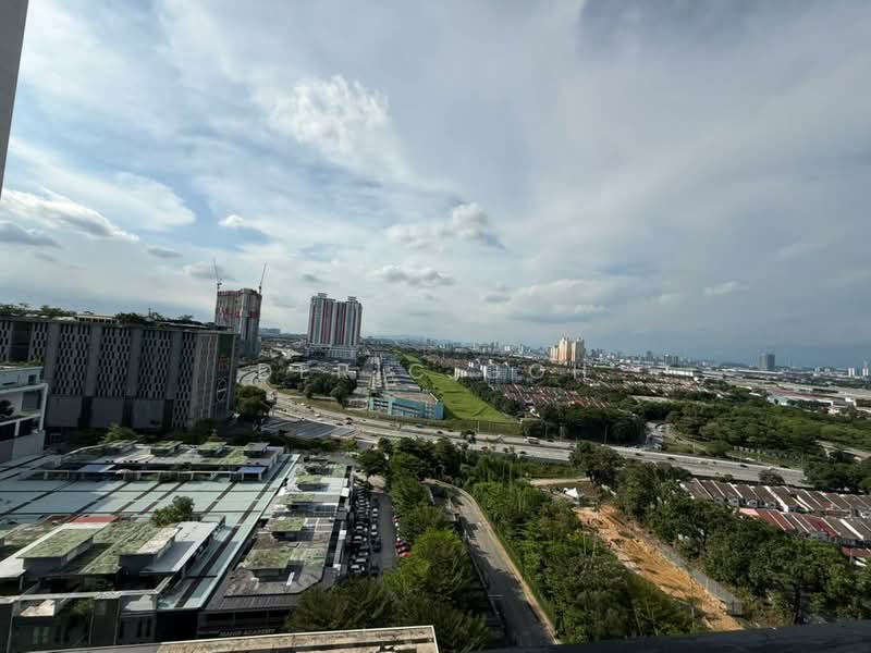 Servis Apartment untuk Disewa di The Square @ One City - Deric Goh - View - PropertyGuru.com.my
