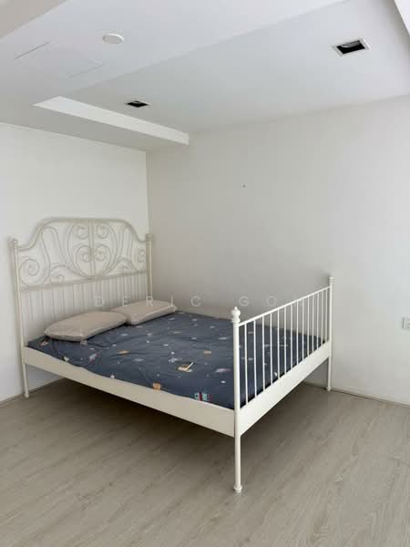 Servis Apartment untuk Disewa di The Square @ One City - Deric Goh - PropertyGuru.com.my
