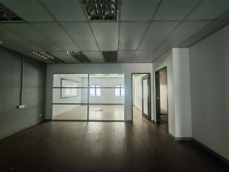 Shop for Rent in George Town (Penang) - Max Lim - Interior - PropertyGuru.com.my
