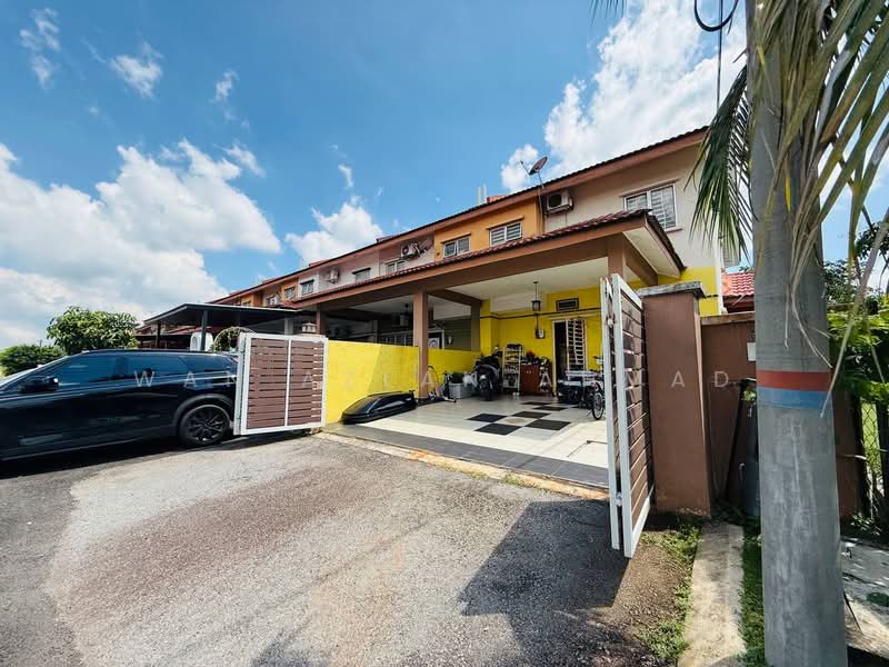 Rumah Teres 2 Tingkat untuk Dijual di Taman Idaman Murni (Labu) - Wan Azlan Ahmad - PropertyGuru.com.my