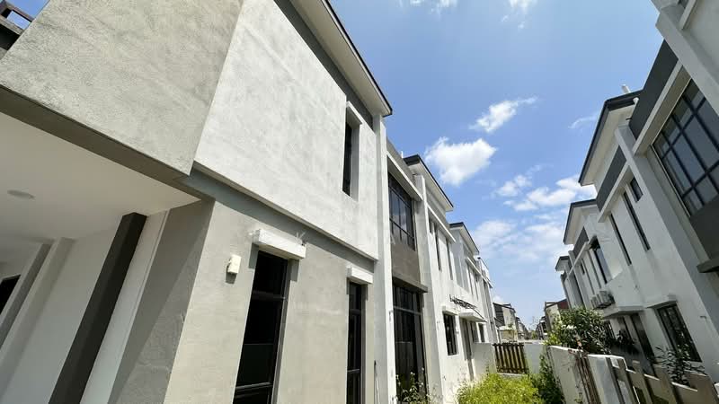 2-storey Terraced House for Rent in Setia Ecohill (Semenyih) - CK Law - Exterior - PropertyGuru.com.my