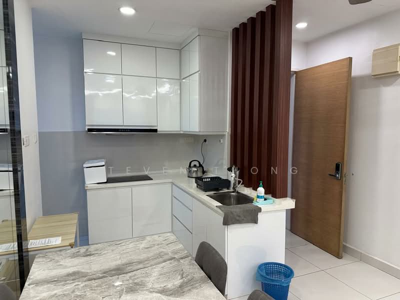 Service Residence for Rent at Skypod Residence - Steven Thong - Kitchen - PropertyGuru.com.my
