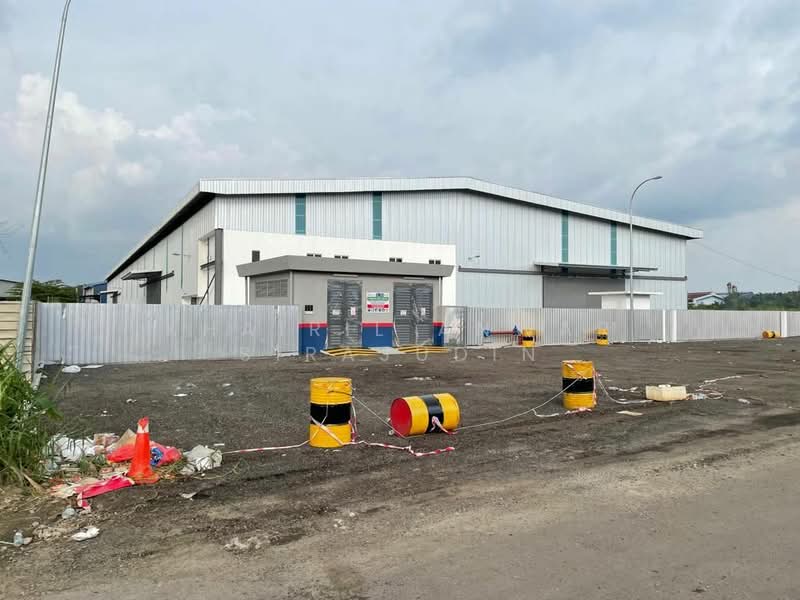 Warehouse for Sale in Teluk Gong (Port Klang (Pelabuhan Klang)) - Khairil Anwar Sirajudin - Exterior - PropertyGuru.com.my