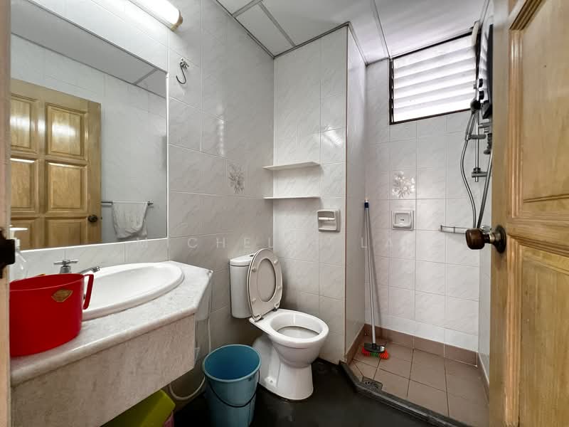 Pangsapuri untuk Dijual di Desa Samudra - Michelle Lai - Bathroom - PropertyGuru.com.my
