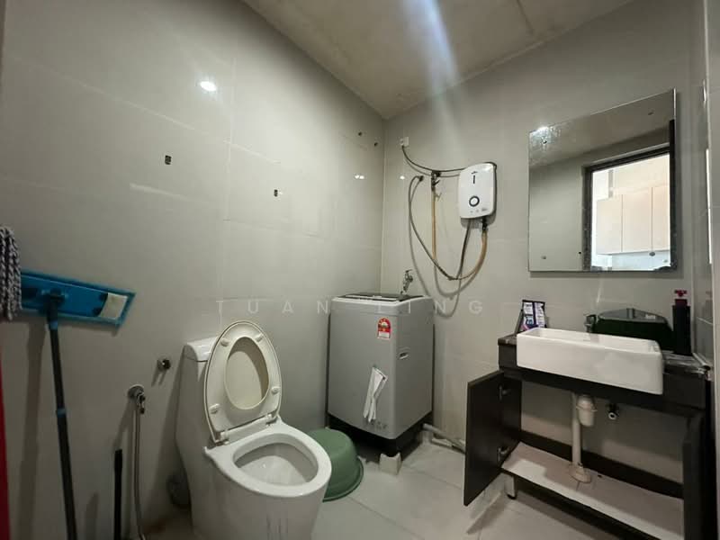 Kondominium untuk Disewa di Amberside @ Country Garden Danga Bay - Tuan Ling - PropertyGuru.com.my