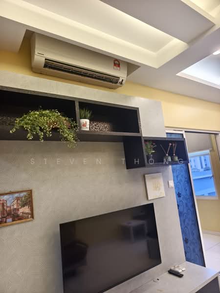 Service Residence for Rent at Skypod Residence - Steven Thong - Living Room - PropertyGuru.com.my