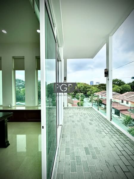 Rumah Banglo untuk Dijual di Desa Ria (Sungai Ara) - Eugene Tung - Balcony - PropertyGuru.com.my