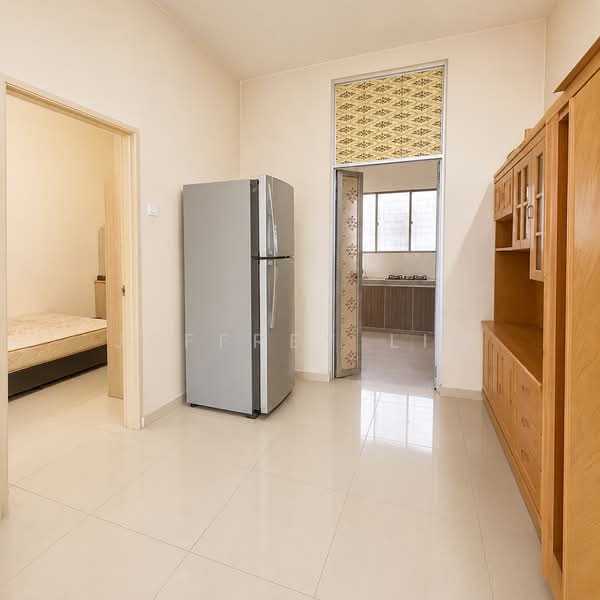 2-storey Terraced House for Rent in Taman Bukit Juru (Juru) - Jeffrey Lim - Kitchen - PropertyGuru.com.my