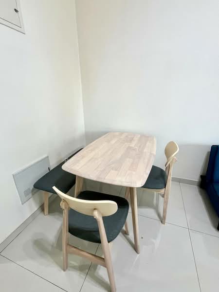 Service Residence for Rent at Country Garden Central Park - Ben Foo - Dining Room - PropertyGuru.com.my