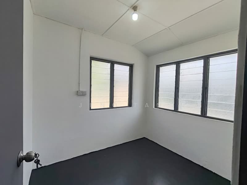 1-storey Terraced House for Sale in Kuching (Sarawak) - Jeno Tan - Interior - PropertyGuru.com.my