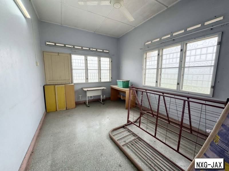 2-storey Terraced House for Sale in Kampung Raja Uda (Port Klang (Pelabuhan Klang)) - Tom Lee - PropertyGuru.com.my