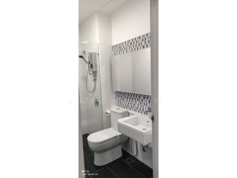Condominium for Rent at Residential Suites @ HighPark - Jason Low - Bathroom - PropertyGuru.com.my