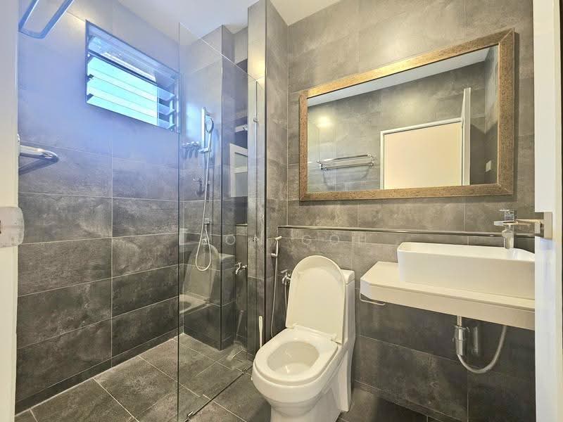 2-storey Terraced House for Sale in Bandar Rimbayu (Telok Panglima Garang) - Leon Goh - Bathroom - PropertyGuru.com.my